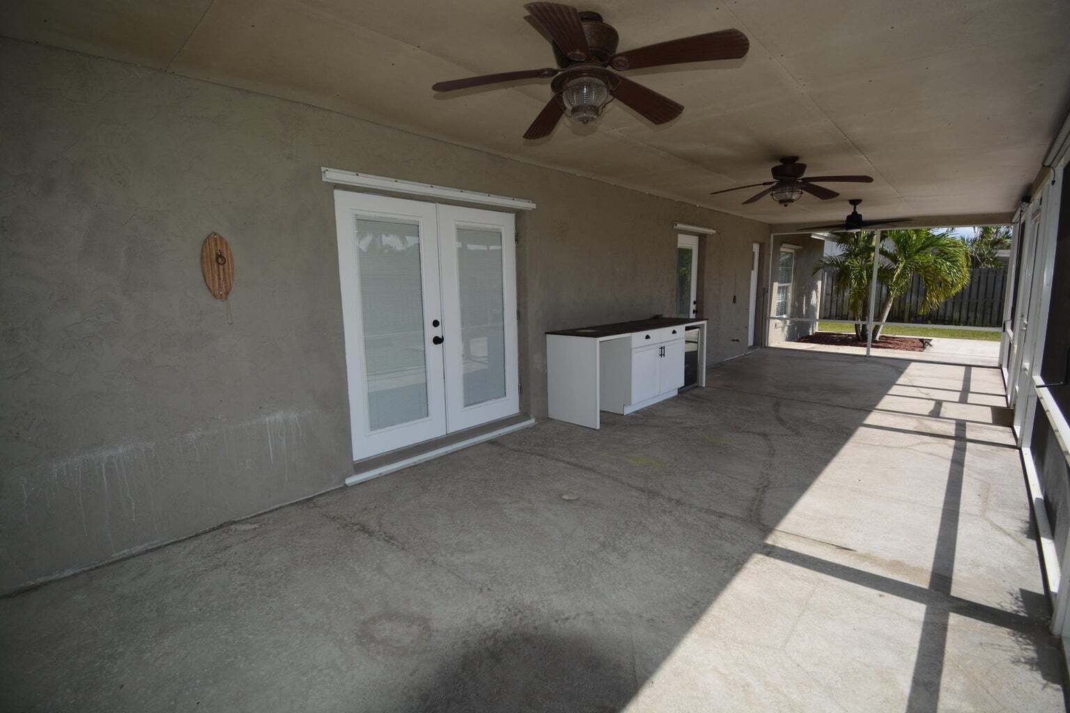 Building Photo - 1379 Pinetta Cir