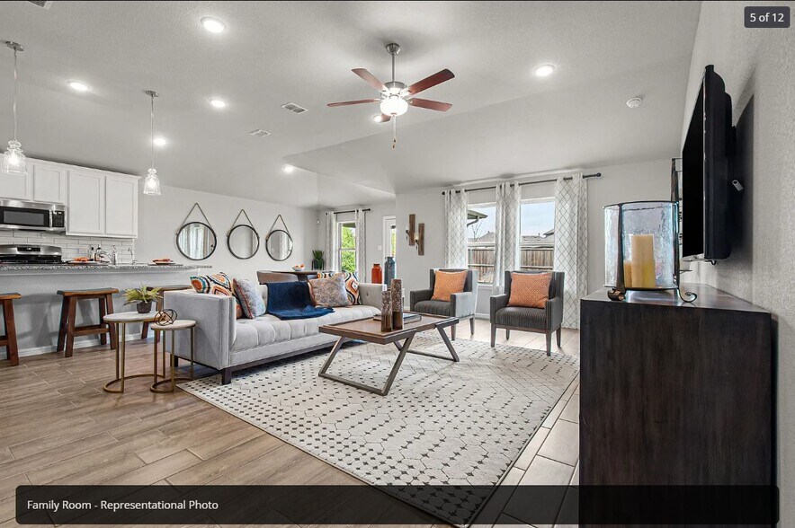 Building Photo - 13120 Yellowstone Way