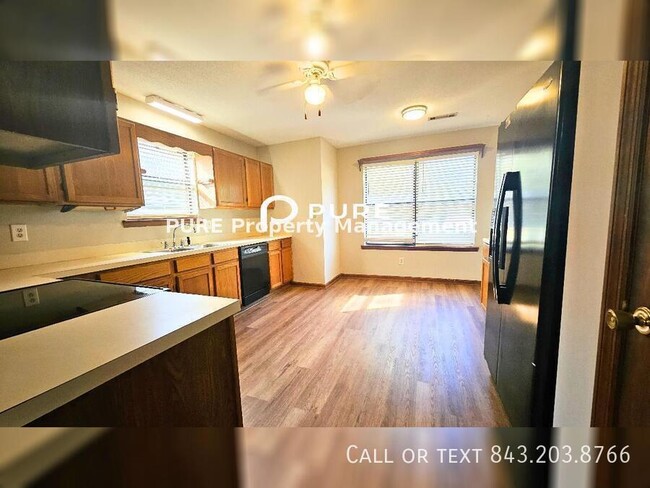 Building Photo - 50% Off One Months Rent!!!! Charming 3-bed...