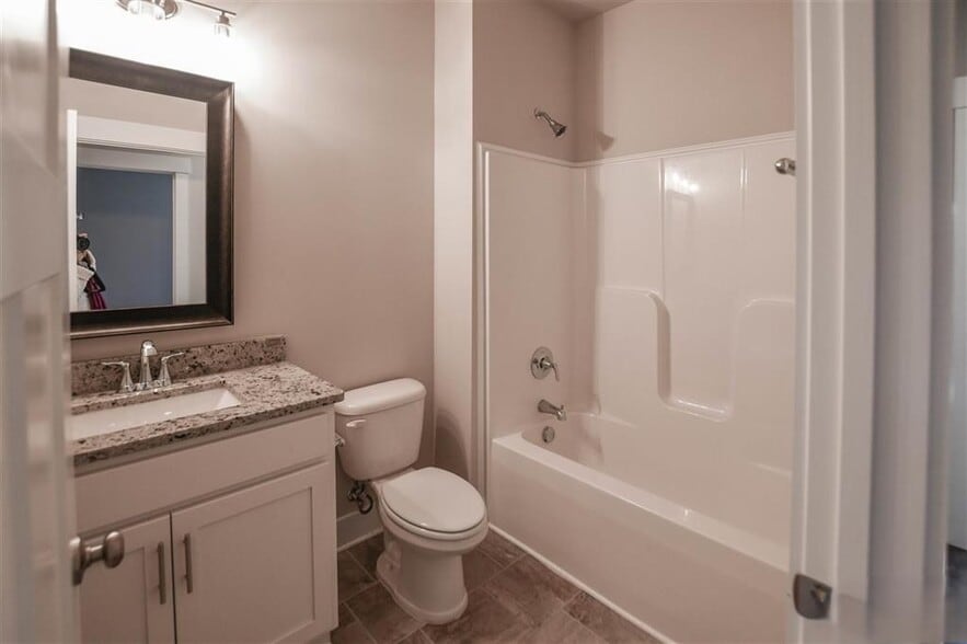 Building Photo - 15570 Ironcrest Dr NW