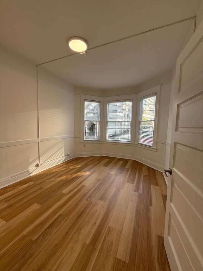 Building Photo - 1338 Stevenson St