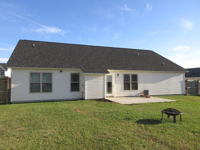 Building Photo - Nice 3 Bedroom Home in Richlands