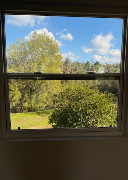 Building Photo - 906 Gretna Green Way