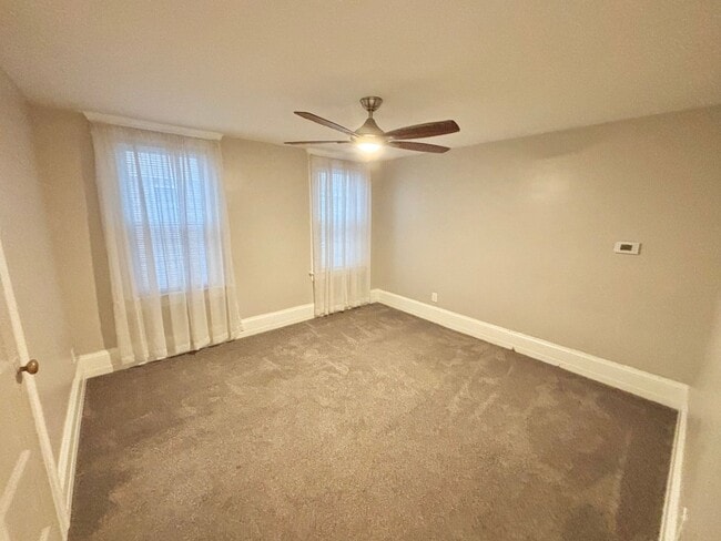 Building Photo - 19-21 Cornell Street