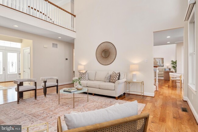 Building Photo - 1576 Bay Head Rd