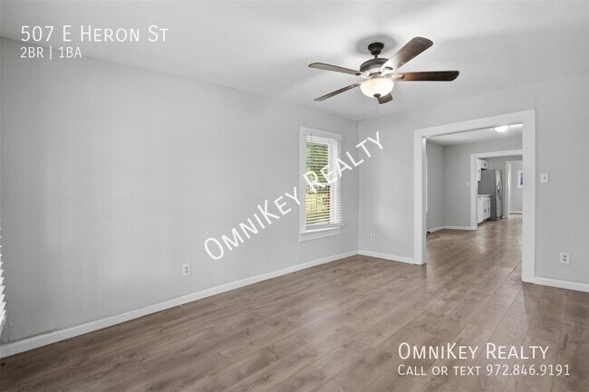 Building Photo - 507 E Heron St