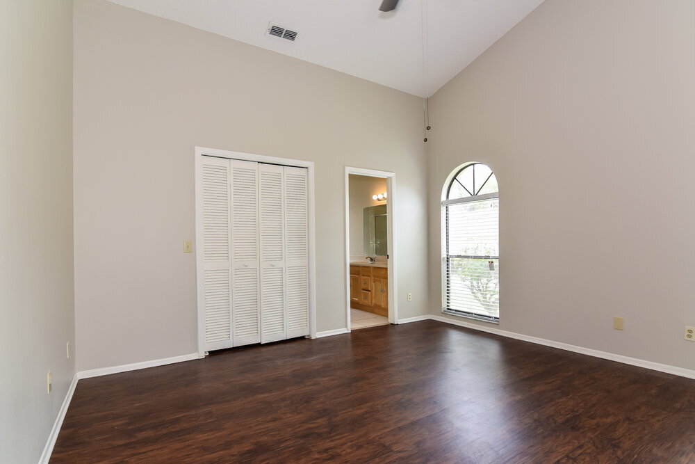 Building Photo - 600 Birgham Pl