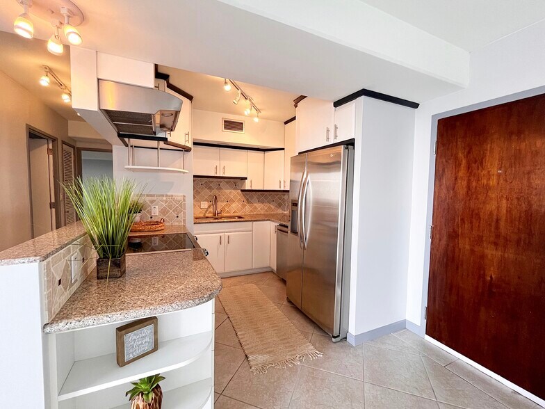 Primary Photo - 419 Atkinson Dr