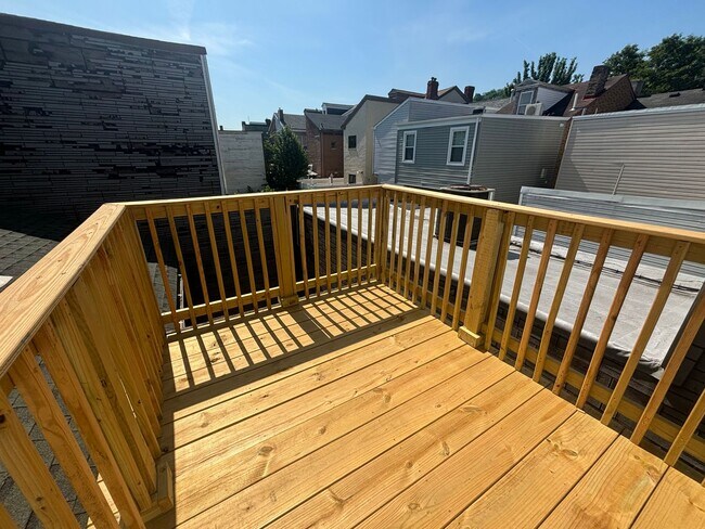Building Photo - 3 Bedroom, 1 Bathroom Single Family Home (...