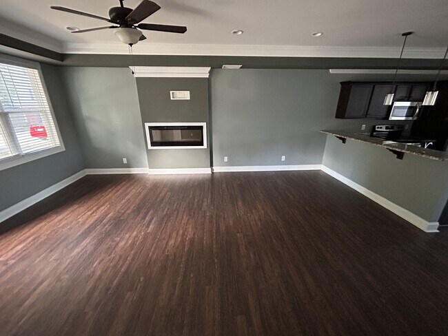 Building Photo - 235 Capstone Dr