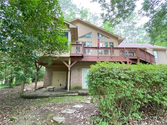 Building Photo - 3299 Liverpool Dr