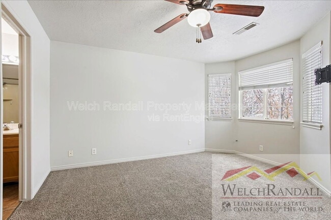 Building Photo - 460 E 475 N