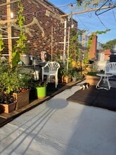 Building Photo - 77-02-77164 164th St