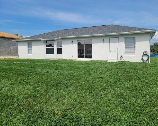 Building Photo - 3415 Sulstone Dr