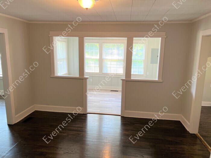 Building Photo - 795 Heflin Ave E