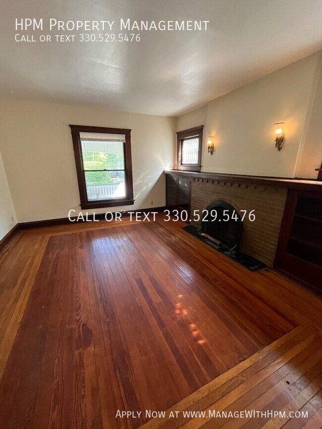 Building Photo - 28 Grand Ave