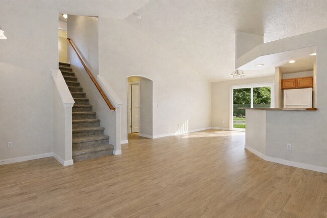 Building Photo - Spacious 4-Bedroom Home with 3-Car Garage