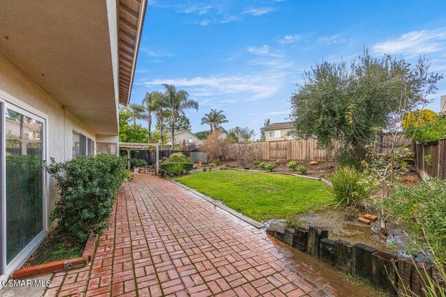 Building Photo - 32023 Wallington Ct