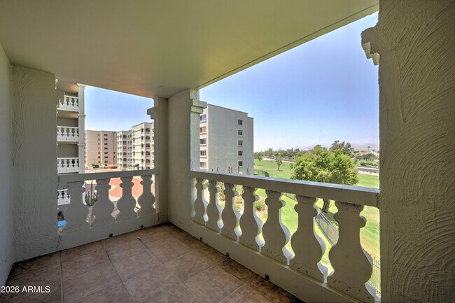 Building Photo - 7940 E Camelback Rd