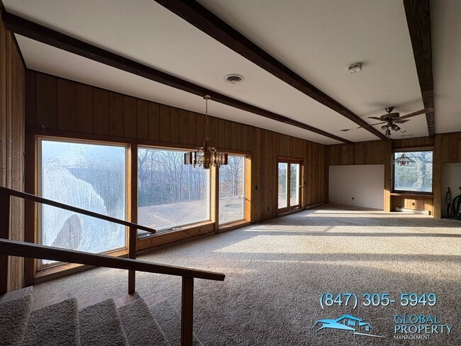 Building Photo - 3 Bedroom Home with Lake View – Camdenton, MO