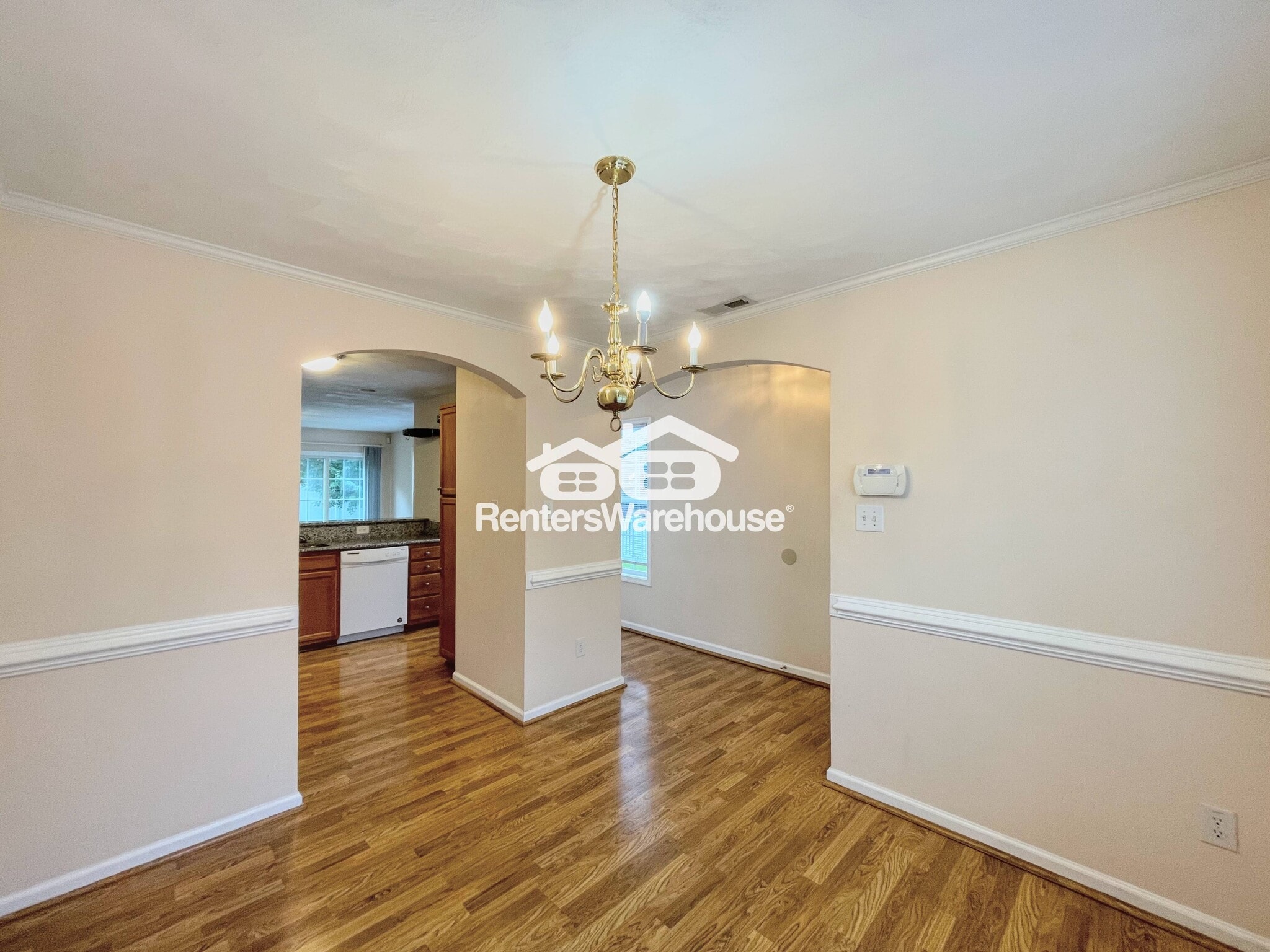 Building Photo - 4816 Kennebeck Ave