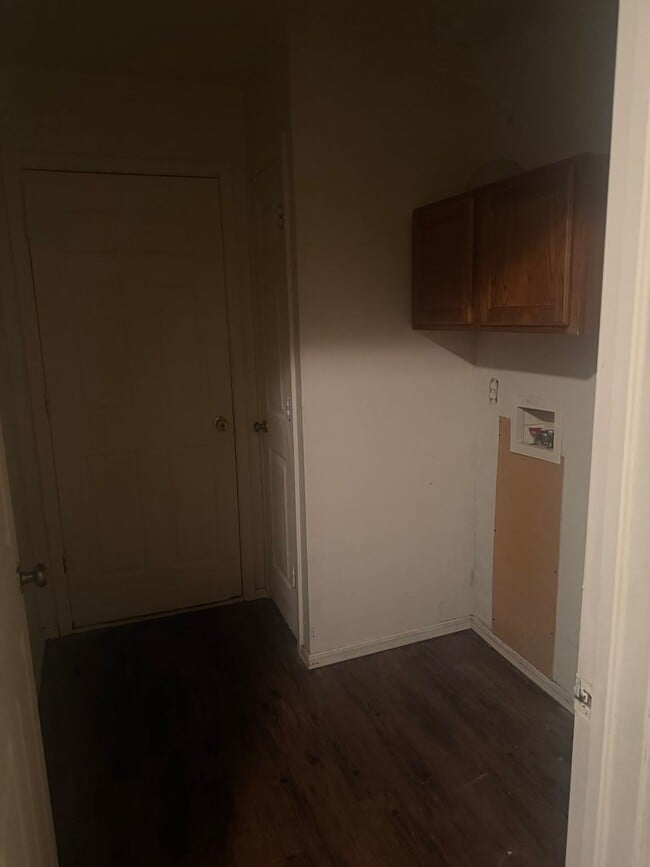 Building Photo - 11817 NW 7th St