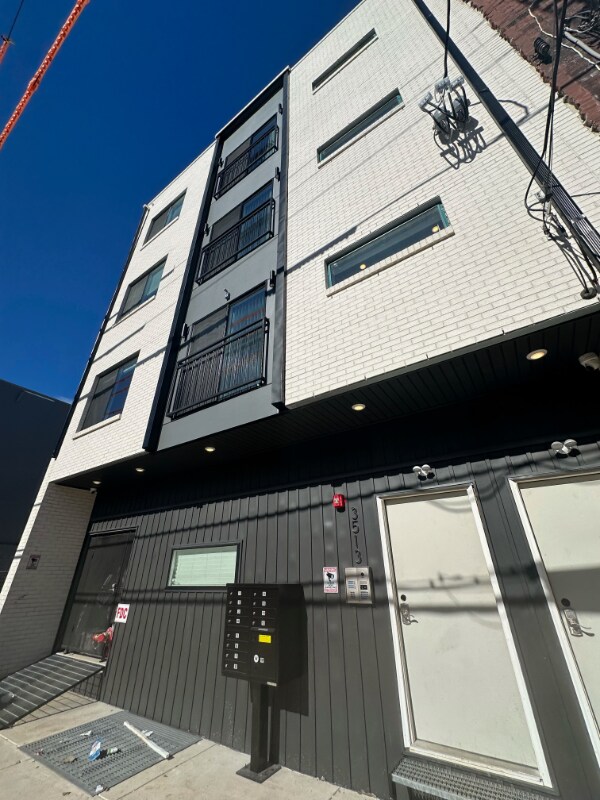 Building Photo - 3519 Haverford Ave