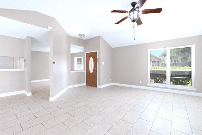 Building Photo - 7502 Addicks Clodine Rd