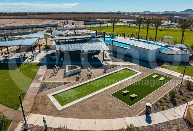 Building Photo - 1235 W Sparrow Dr