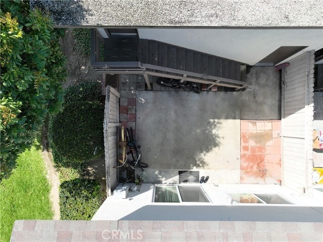Building Photo - 11115 Slater Ave