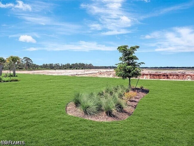 Building Photo - 43837 Cattleman Dr