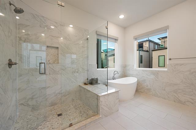 Building Photo - 4113 Entrada Way