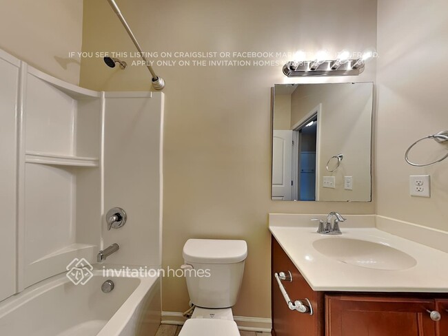 Building Photo - 7048 McLothian Ln