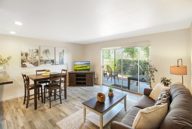 Building Photo - 77805 California Dr