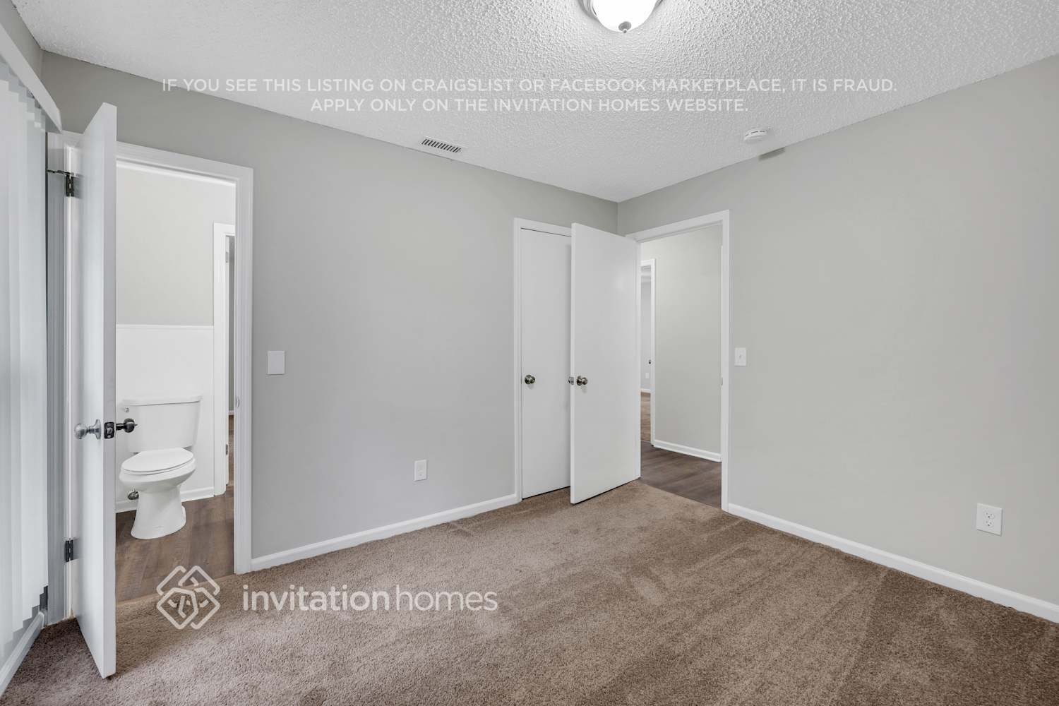 Building Photo - 123 Woodvale Dr