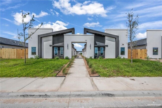 Building Photo - 11401 N 25th St