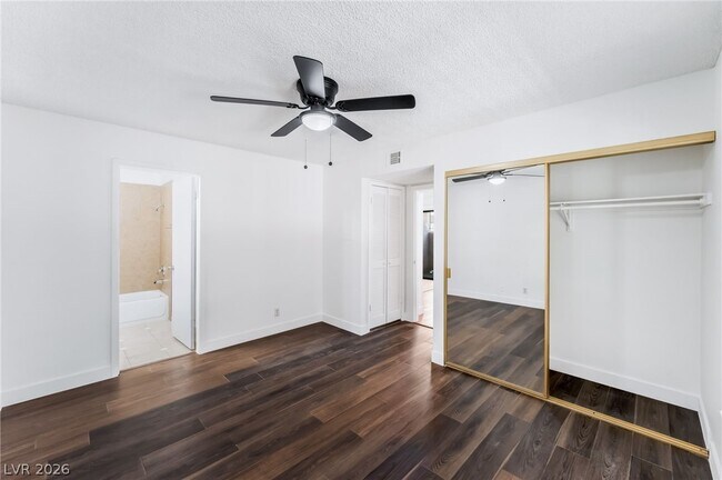 Building Photo - 4361 Gannet Cir