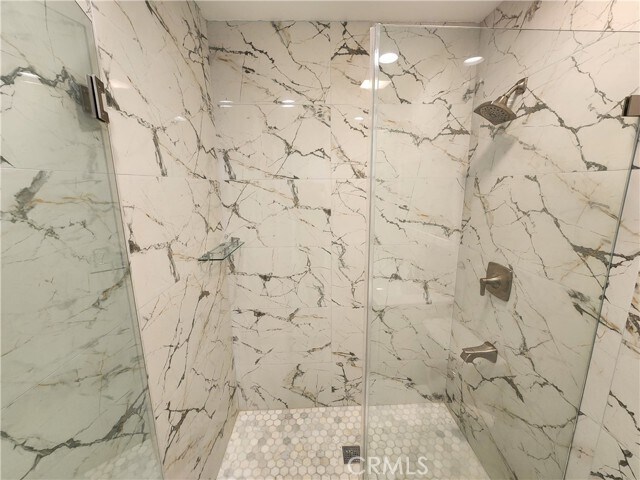 Building Photo - 21217 De La Guerra St