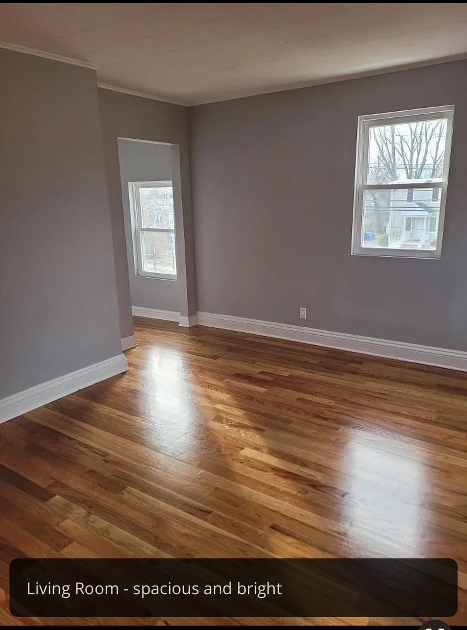 Living Room - 200 E Union Ave