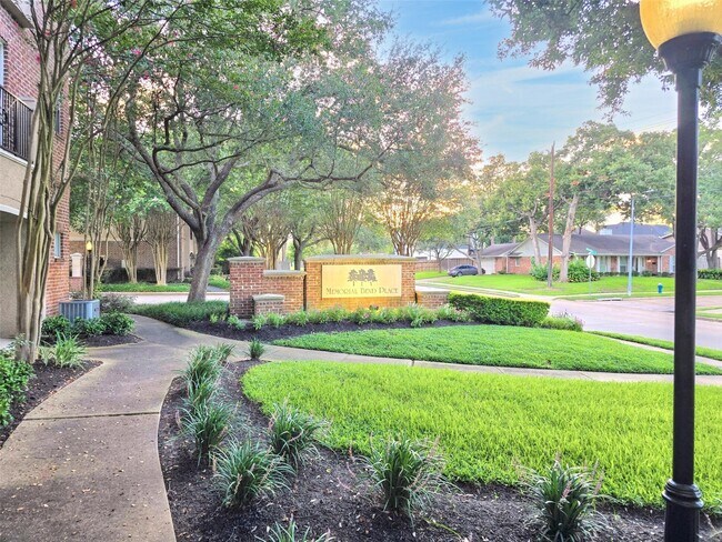Building Photo - 12707 Boheme Dr