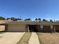 Building Photo - 139 Wildwood Dr