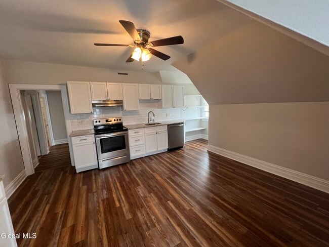 Building Photo - 1114 Union St