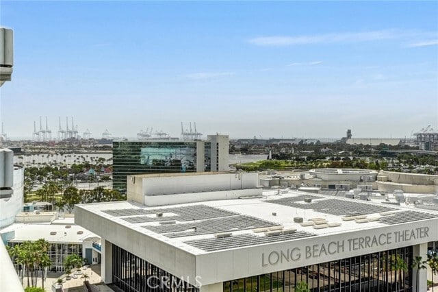 Building Photo - 388 E Ocean Blvd