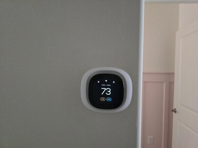 Building Photo - 11868 W Charismatic Dr