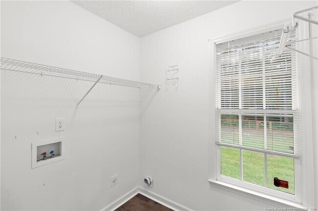 Building Photo - 757 Stone Cross Dr