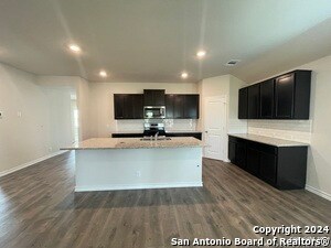 Building Photo - 198 Sparrowhawk