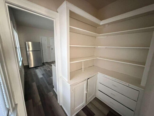 Building Photo - 2217 N 15th St