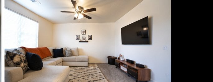 Building Photo - 3831 E Impala Dr
