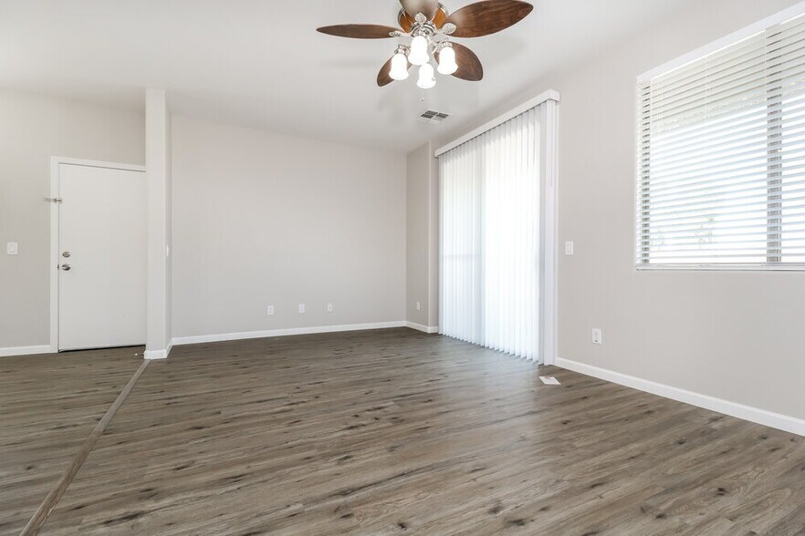 Building Photo - 9090 S 258th Ln