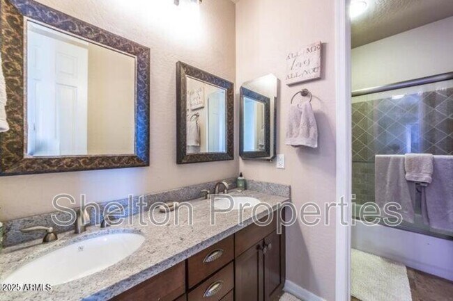 Building Photo - 3779 N Denny Way